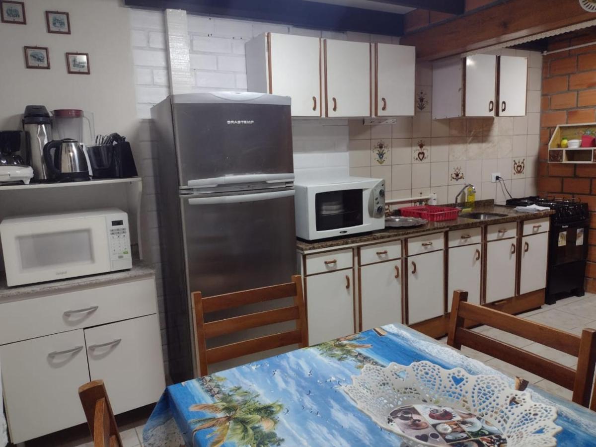 Apartamento Estilo Chale - Enxaimel 봄비나스 외부 사진
